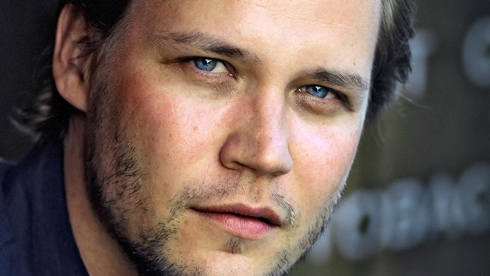 Kult Live: Joshua James (USA), Evan Coulombe (USA), Mika Kuokkanen to 27.03.2025 18:00   Artisti:  Mika Kuokkanen [Hoedown]   Paikka: Kult Helsinki, Alppila, Helsinki, Suomi      Osta liput (35 &euro;)       Liput: 35 &euro;  (lippu.fi)