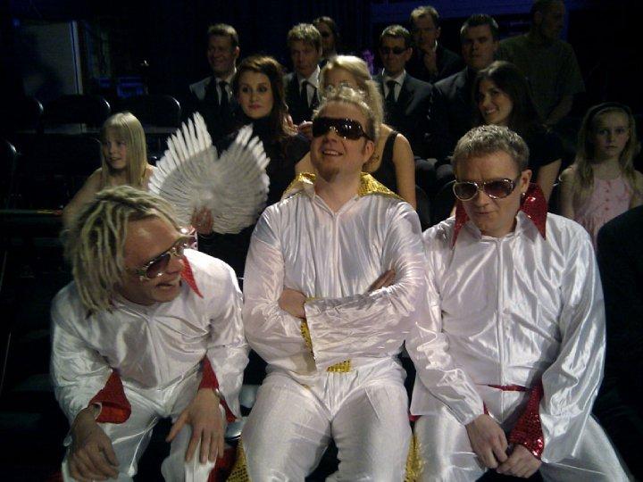 Raptori, DJ Ice K ke 31.12.2025 22:00   Artistit:  Raptori, Dj Ice K   Paikka: Tulisuudelma, Vantaa, Suomi      Osta liput (24 &euro;)       Liput: 24 &euro;  (Lippu.fi)