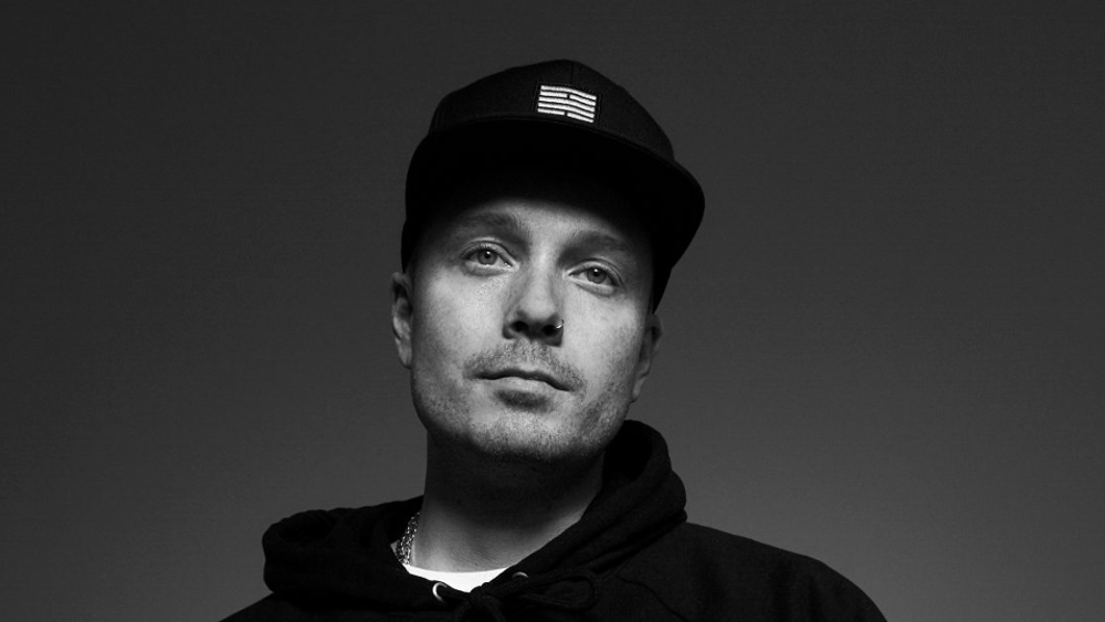 Helsinki City Festival - Viralliset jatkot: Pikku G, DJ Thastor la 14.06.2025 23:00   Artisti:  Gee   Paikka: Apollo Live Club, Helsinki, Suomi      Osta liput (20,50 &euro;)       Liput: 20,50 &euro;  (tiketti.fi)