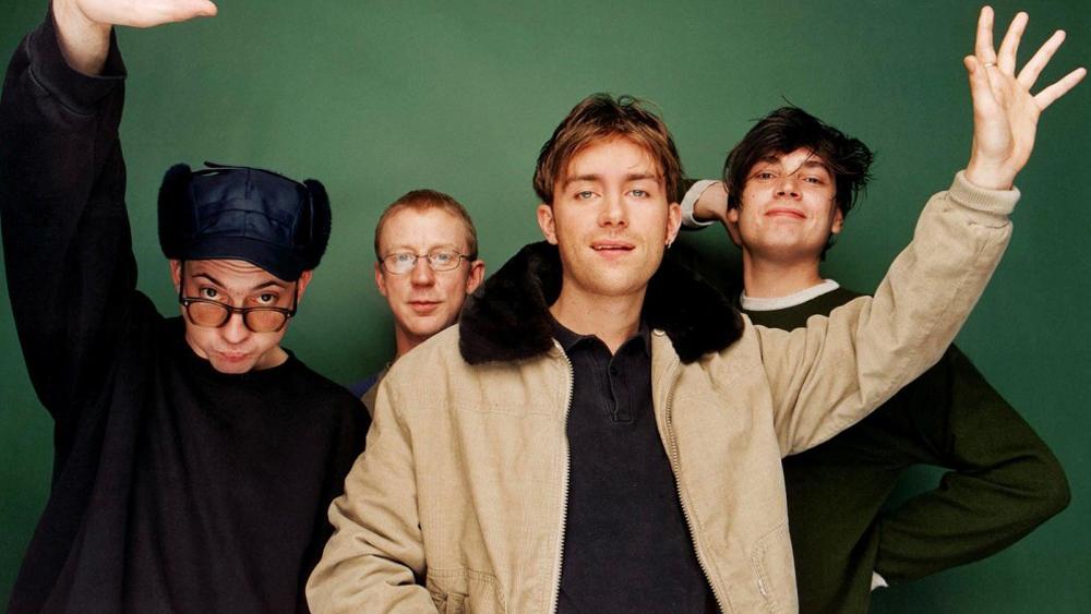 Flow Festival: Blur (GBR), Christine and the Queens (FRA), Caroline Polachek (USA), Moderat (DEU), Sudan Archives (USA), High Vis (GBR), Sexmane, Olavi Uusivirta, Maustetytt su 13.08.2023   Artistit:  Blur (GBR),  Maustetytt,  Olavi Uusivirta,  Sexmane,  Moderat   Paikka: Suvilahti, Helsinki, Suomi   Tapahtuma:  Flow Festival        Osta liput  (119/189/225  (1/2/3pv)&euro;)  (ticketmaster.fi)        Osta liput  (119/189/225  (1/2/3pv)&euro;)  (tiketti.fi)     Liput: 119/189/225  (1/2/3pv) &euro;