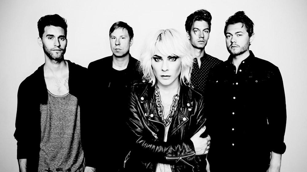 Porispere: Sex Pistols & Frank Carter (GBR), The Sounds (SWE), Apulanta, Ellinoora, Gasellit, Turmion Kätilöt, Kotiteollisuus, Bloodred Hourglass, Ismo Alanko, Egotrippi, Atomirotta, Herra Ylppö, Saimaa, Sanni, x-hullut, Ursus Factory, Viikate ym. 01.08. - 02.08.2025   Artistit:  The Sounds,  Apulanta,  Ellinoora,  Gasellit,  Turmion Kätilöt,  Bloodred Hourglass,  Ismo Alanko,  Egotrippi,  Atomirotta,  Herra Ylppö,  Sanni,  Saimaa,  Kotiteollisuus,  Absoluuttinen Nollapiste,  Good Boys,  Klamydia,  Kuusumun Profeetta,  Lähiöbotox,  Olavi Uusivirta,  Viikate,  x-hullut,  Ursus Factory   Paikka: Kirjurinluoto, Pori, Suomi      Osta liput (89/149  (1/2pv)&euro;)       Liput: 89/149  (1/2pv)&euro;  (ticketmaster.fi)
