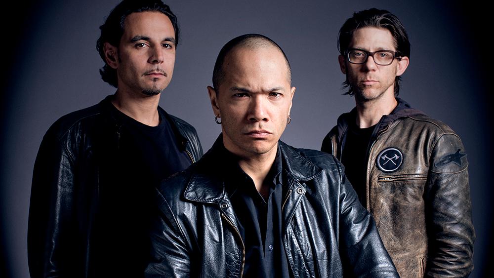 Danko Jones (CAN) ti 14.11.2023 19:00   Artisti:  Danko Jones (CAN)   Paikka: Tavastia-klubi, Kamppi, Helsinki, Suomi      Osta liput (39,50 &euro;)       Liput: 39,50 &euro;  (tiketti.fi)