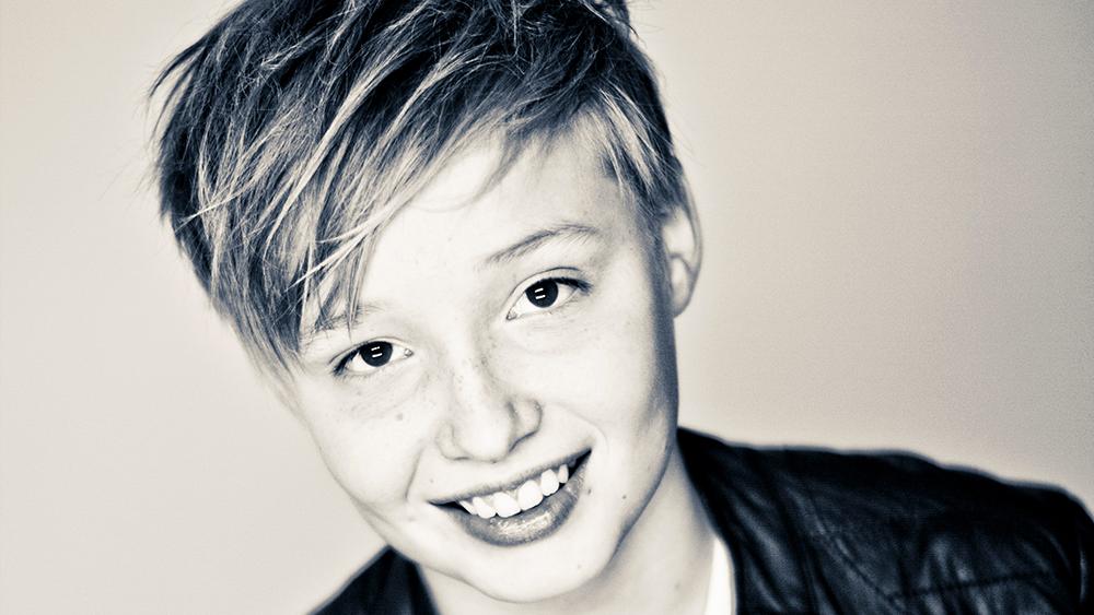 Isac Elliot pe 01.12.2023 20:00   Artisti:  Isac Elliot   Paikka: Tavastia-klubi, Kamppi, Helsinki, Suomi      Osta liput (26,50 &euro;)       Liput: 26,50 &euro;  (tiketti.fi)