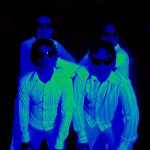 The Surftones 2005