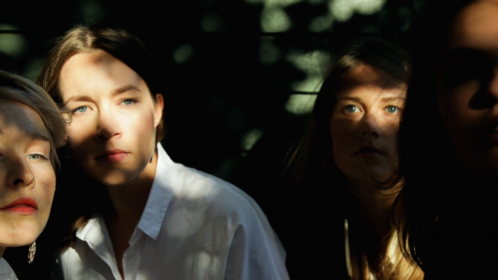 Validi Kesdimensio: Signe feat. Juho Kanervo ke 14.06.2023 20:00   Artisti:  Signe   Paikka: Ittulli, Pori, Suomi      Osta liput (29 &euro;)       Liput: 29 &euro;  (Facebook.com)