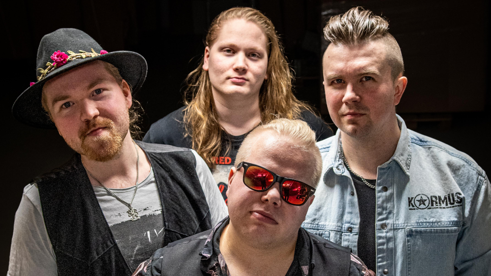 Manserock-konsertti: Kormus, Popedan Ajajat, Kova Maa la 12.10.2024 18:00   Artistit:  Kormus, Popedan Ajajat, Kova Maa   Paikka: Ideapark, Lempl, Suomi  Liput: 0 &euro;