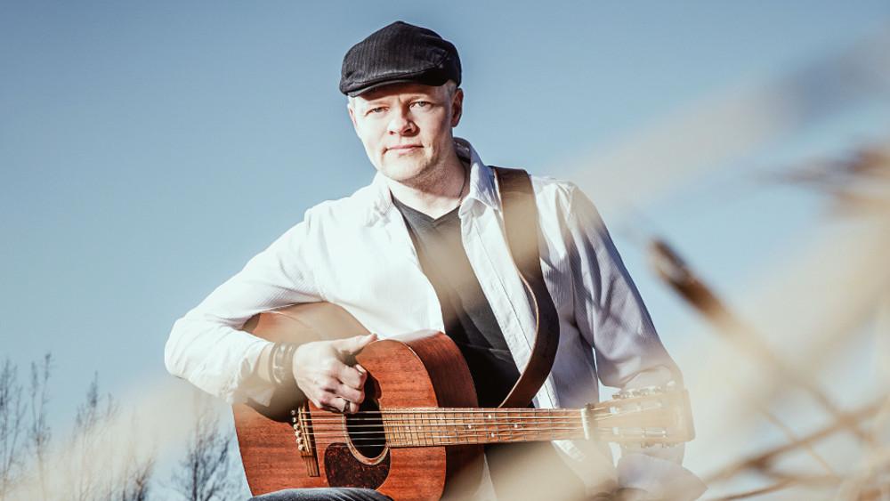 Sami Karu Yhtyeineen la 10.05.2025 18:00   Artisti:  Sami Karu   Paikka: Topeliussali, Nikkil, Sipoo, Suomi      Osta liput (15 &euro;)       Liput: 15 &euro;  (biletti.fi)