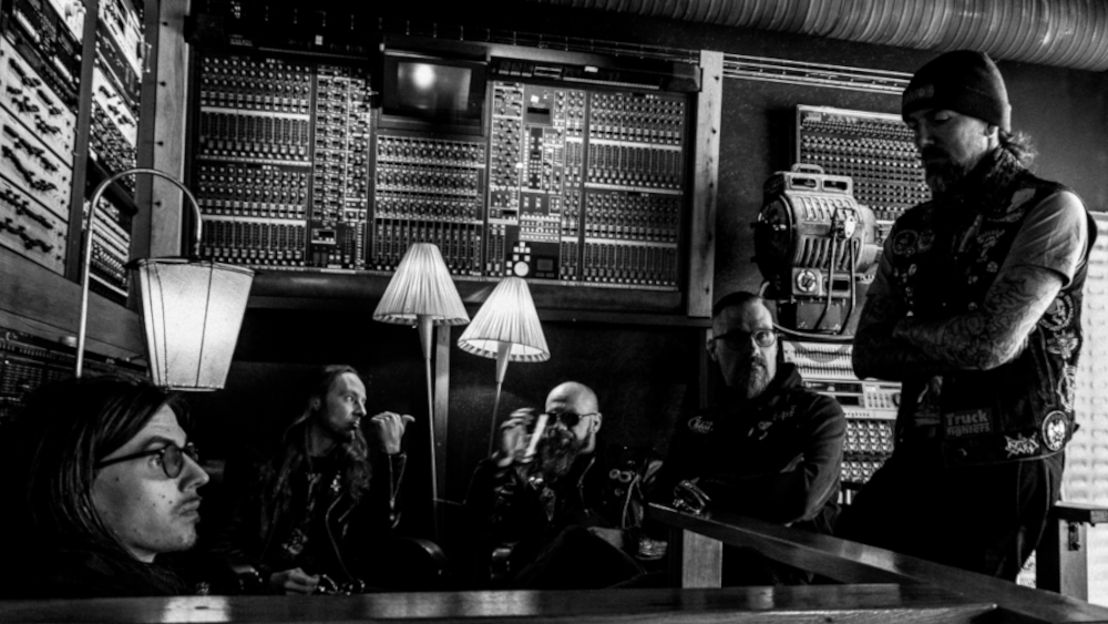 Kurishi, Konari, Vallihauta pe 14.03.2025 21:00   Artistit: Konari, Vallihauta,  Krishi   Paikka: Pub Sarvi, Rovaniemi, Suomi  Liput: 10 &euro;