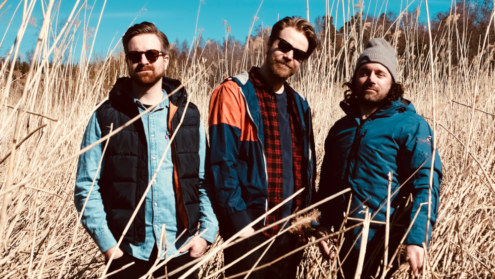 Eero Rivera, Tenho Olavi, Aavekadut pe 28.02.2025 23:00   Artisti:  Eero Rivera   Paikka: HRH Pub, Roihuvuori, Helsinki, Suomi  Liput: 6/8 &euro;